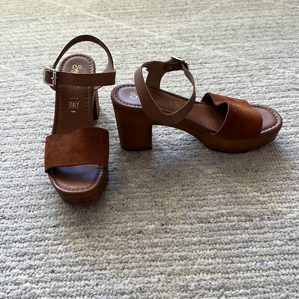 Seychelles MANILA SANDAL clog. Size 8